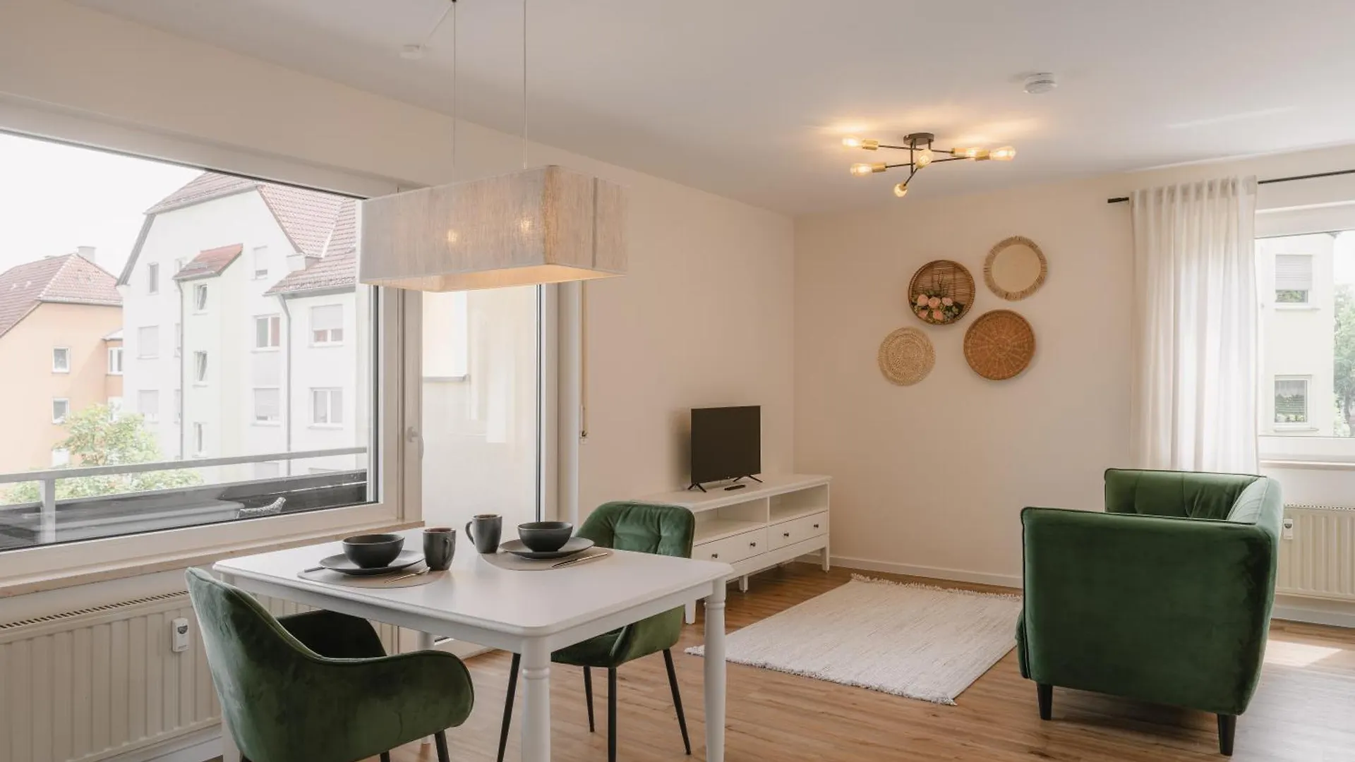 Exklusiv & Zentral: 1-Zi. Apartment Mit Balkon Stellplatz Bayreuth Germany