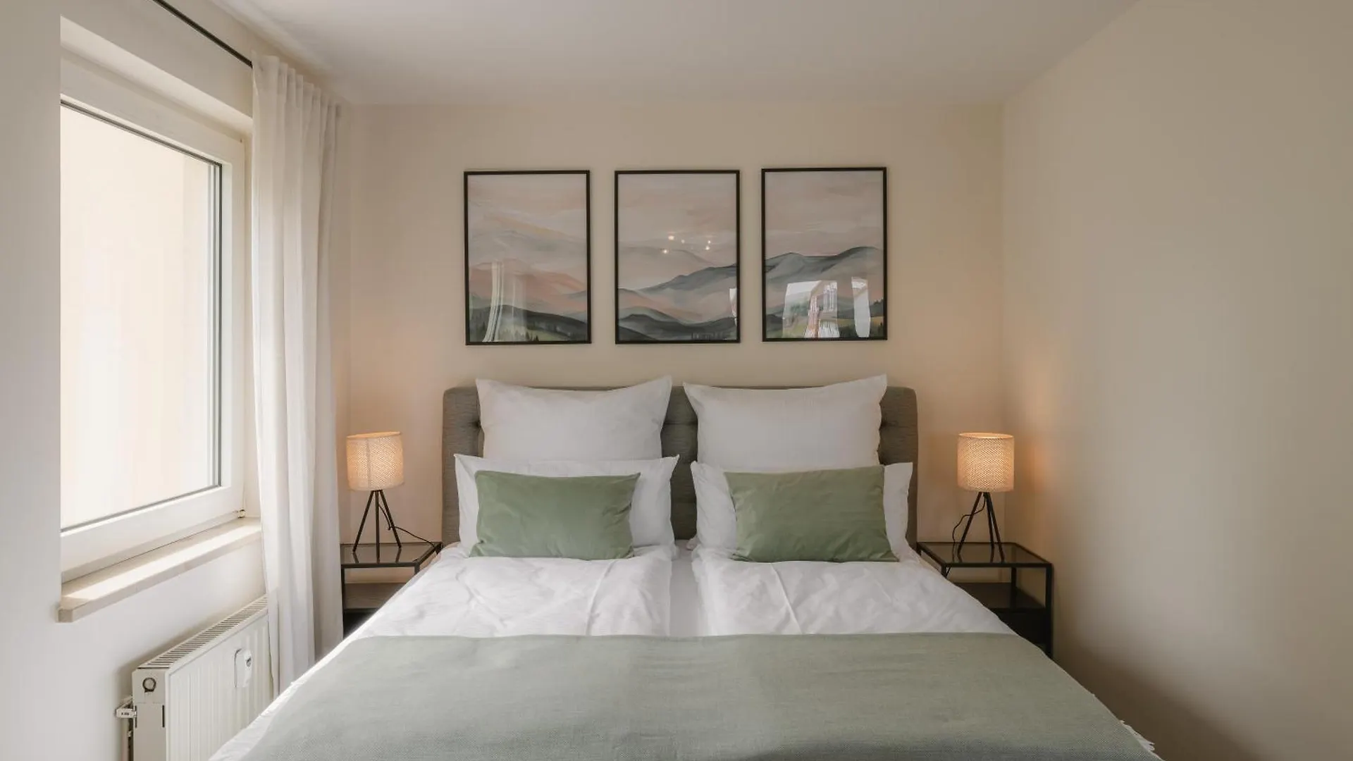 Exklusiv & Zentral: 1-Zi. Apartment Mit Balkon Stellplatz Bayreuth